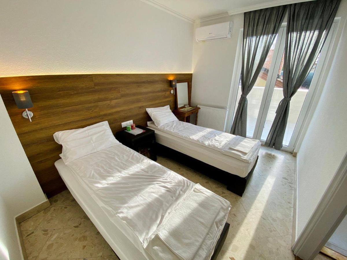 בודפשט Cinkota Residence מראה חיצוני תמונה